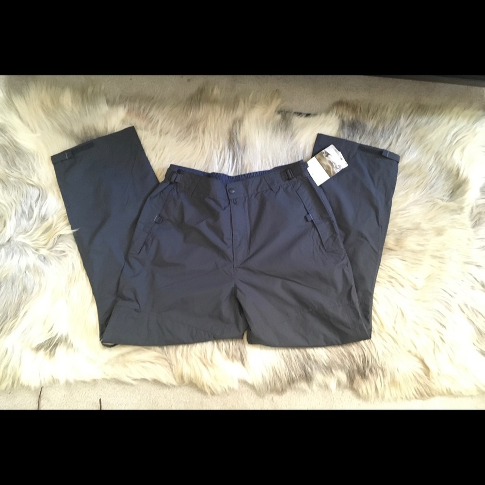 Columbia Outdoor Water/ Wind Resistant Pants Large